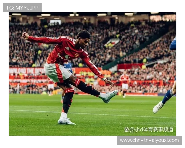 拉什福德回传队友门前补射得分